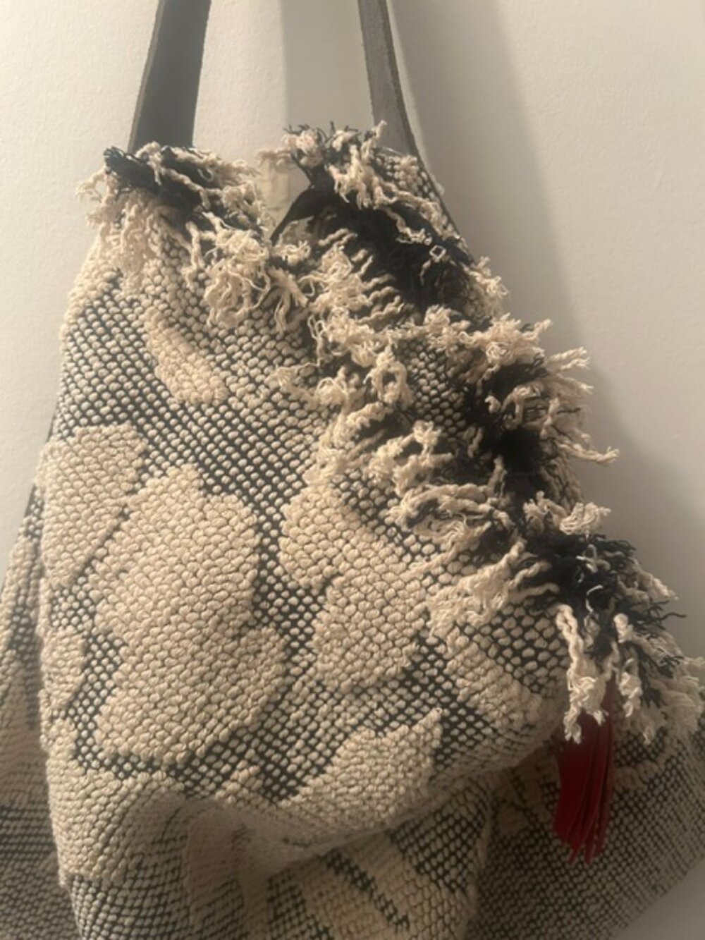 Free People Miramar Azulejos Carryall Leather Strap Slouchy Textured Bag NEW - Picture 6 of 16